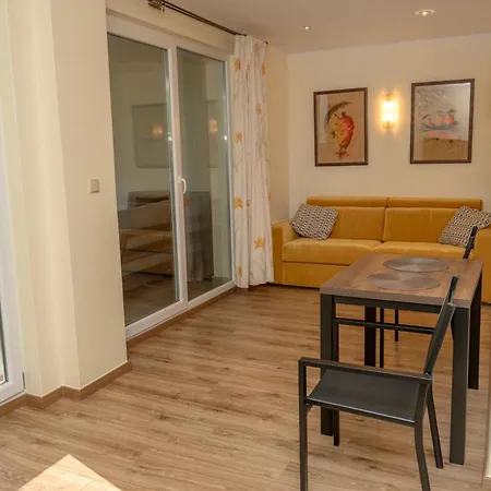 Sosnowy Taras Blue Mare Apartment Lukecin